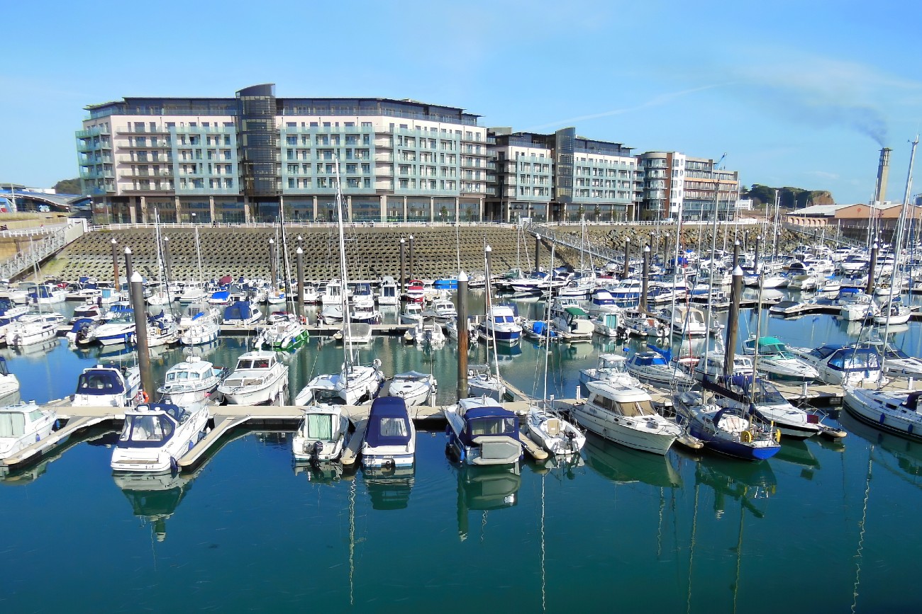 Sailing to The Channel Islands