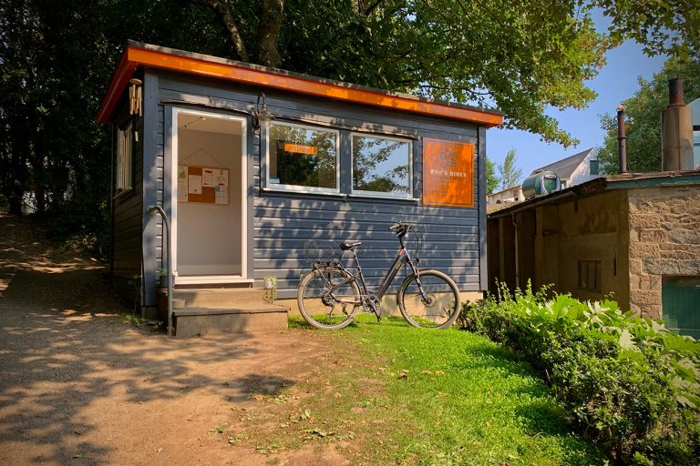 Interview with Bam and Stephen Owners of Bam's Bikes rental shop in