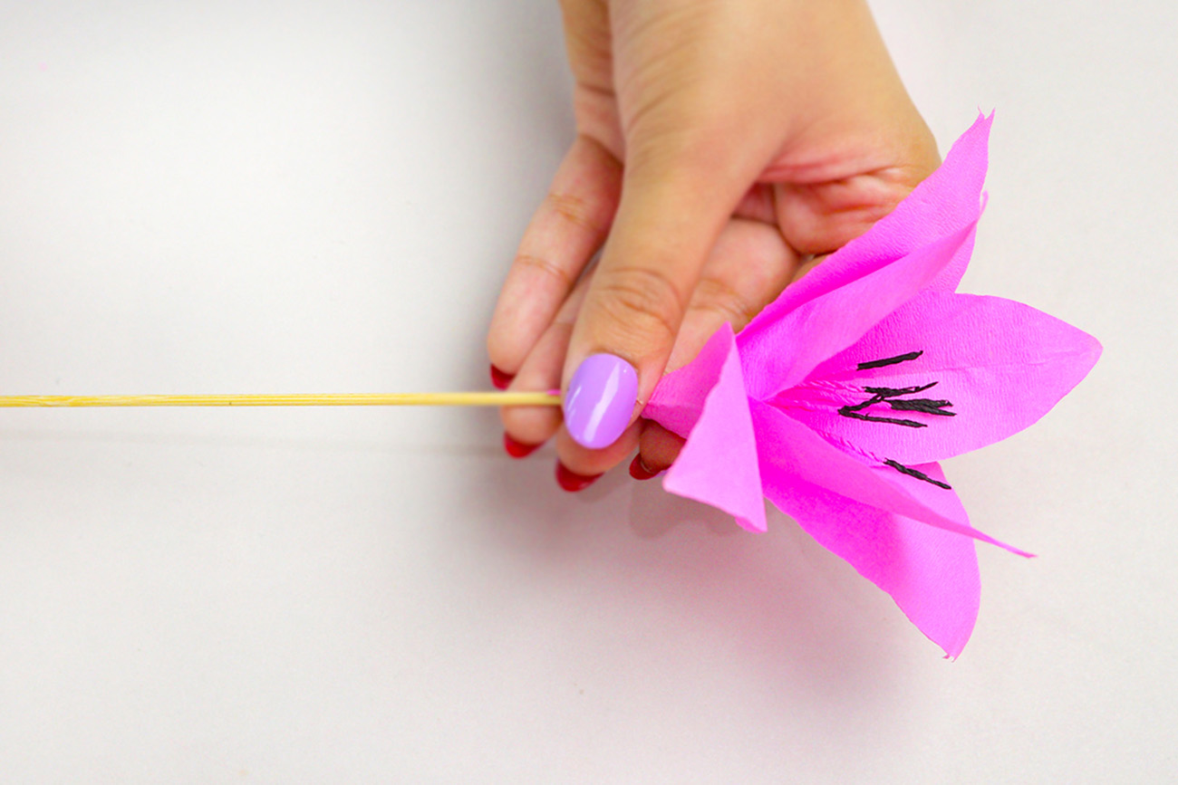 Crafting a Jersey Lily-Inspired Paper Flower - step 11