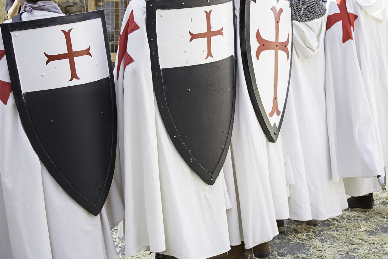 Knights Templar uniform